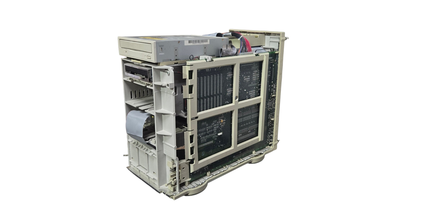 Apple Workgroup Server 8150 PowerPC | No HDD |READ
