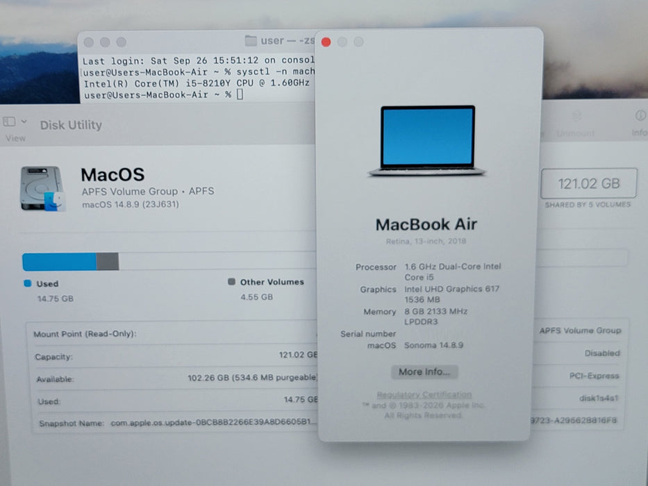 Apple Macbook Air 2018 13" 2-Core i5-8210Y @ 1.6GHz 8GB DDR3 120GB SSD [A1932]