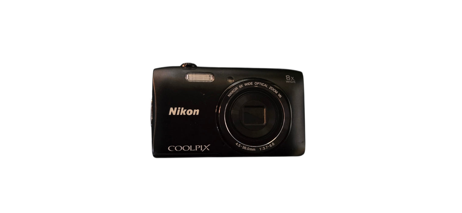 Nikon COOLPIX S3600 20.0MP 8x Compact Digital Camera | READ