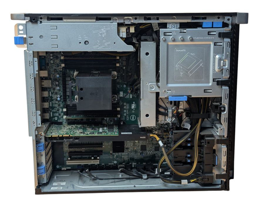 Dell Precision 5820 - Xeon W-2123 16GB RAM 256GB SSD Quadro M4000 950W PSU