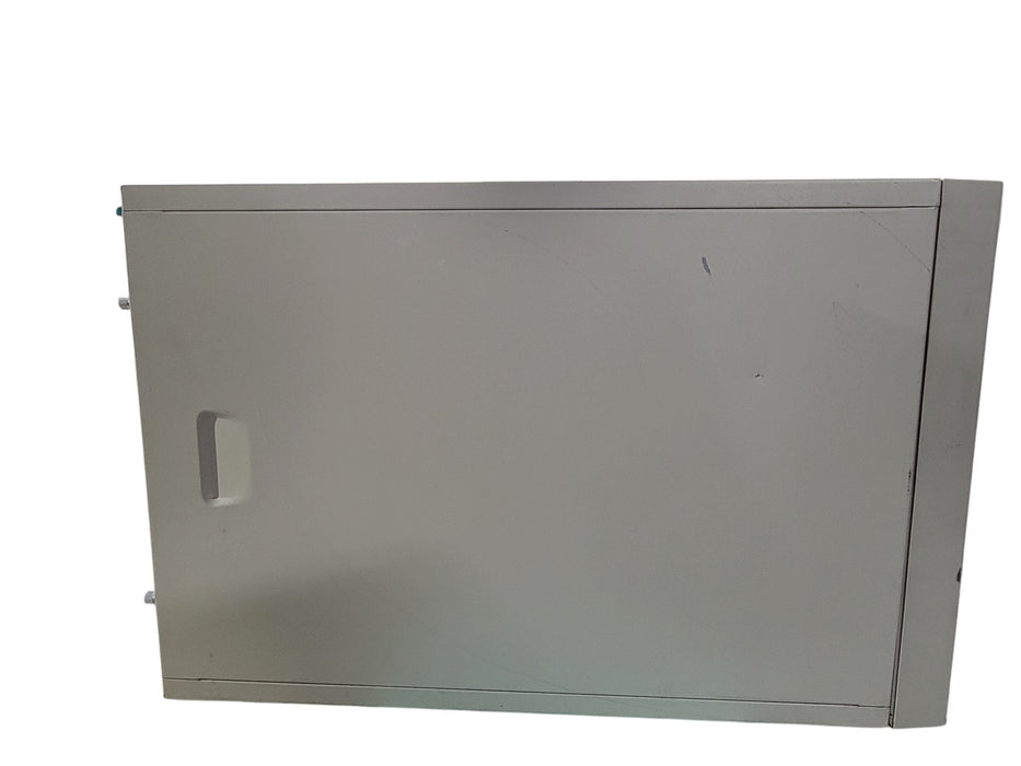 Intel Xeon Tower Server - 2x Xepm @ 2.66Ghz 2048MB RAM NO HDD 450W PSU