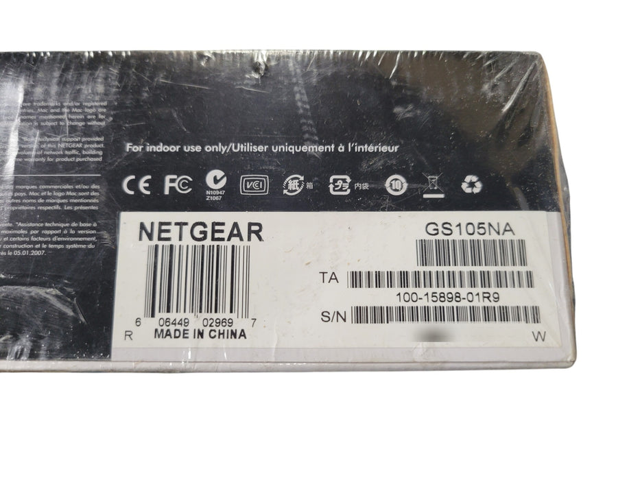 Netgear ProSafe GS105 - 5-Port Gigabit Desktop Switch