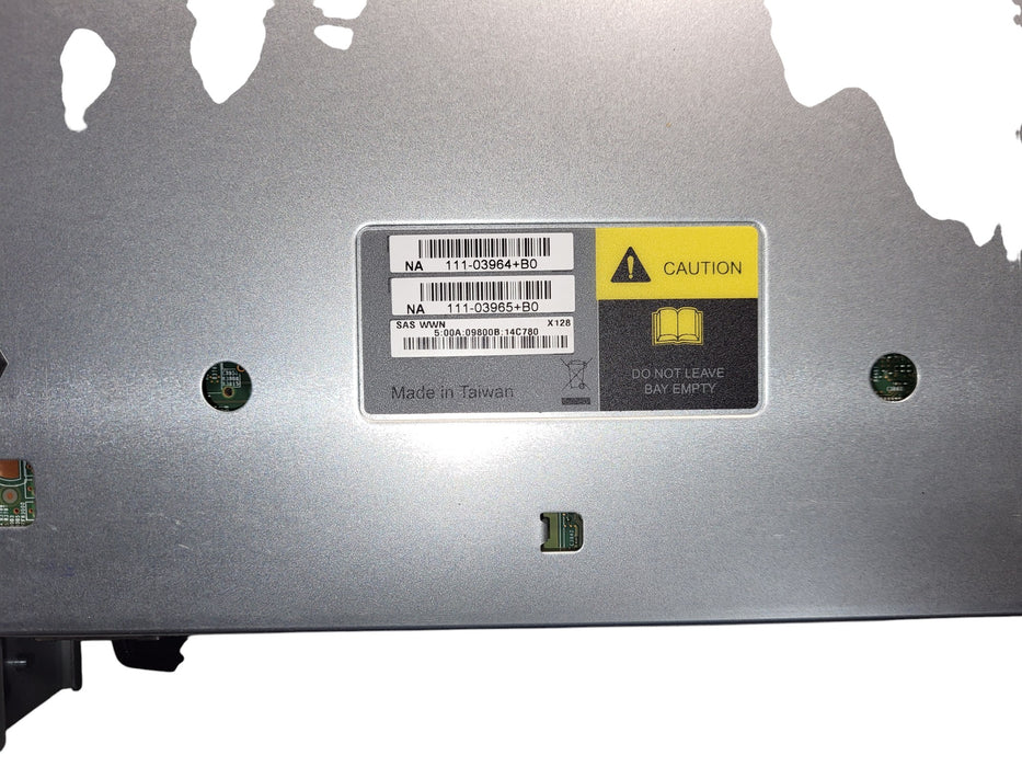 NetApp NAJ-1501 - 24-Bay 2U Dual Controller Storage Array Chassis