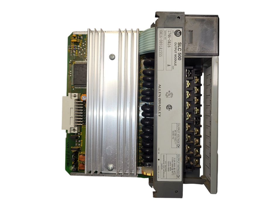 Allen-Bradley 1746-OA16 Ser A - SLC 500 16-Point TRIAC AC Output Module