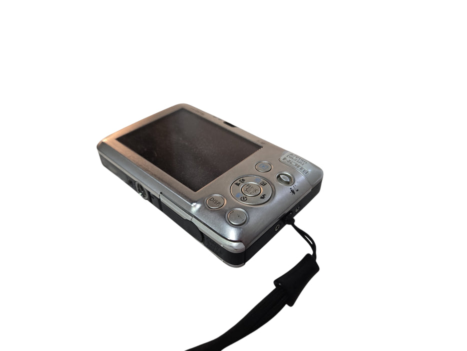 Canon PowerShot IXUS 100 IS W/ Battery | READ