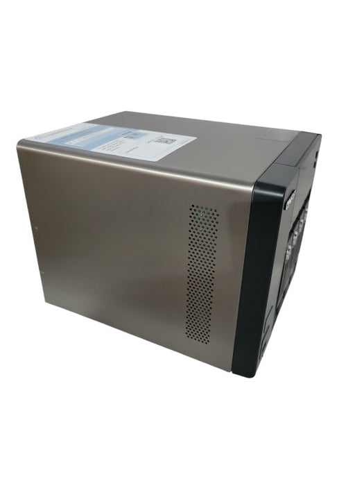 QNAP TS-853 Pro-8G 4 Bay NAS 4x 1TB HDD !