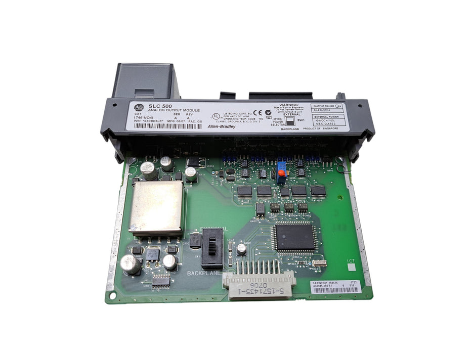 Allen-Bradley SLC 500 1746-NO4I Analog Output Module Ser A Rev A