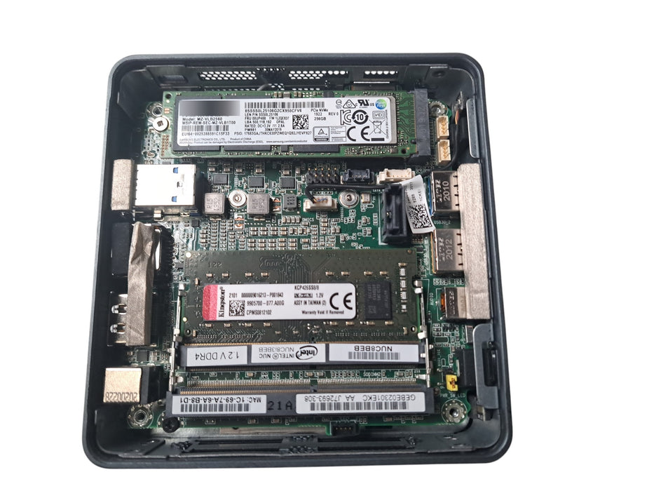 Intel NUC8BEK BOXNUC8i3BEK1 - Core i3-8109U 8GB RAM 256GB NVMe SSD Mini PC