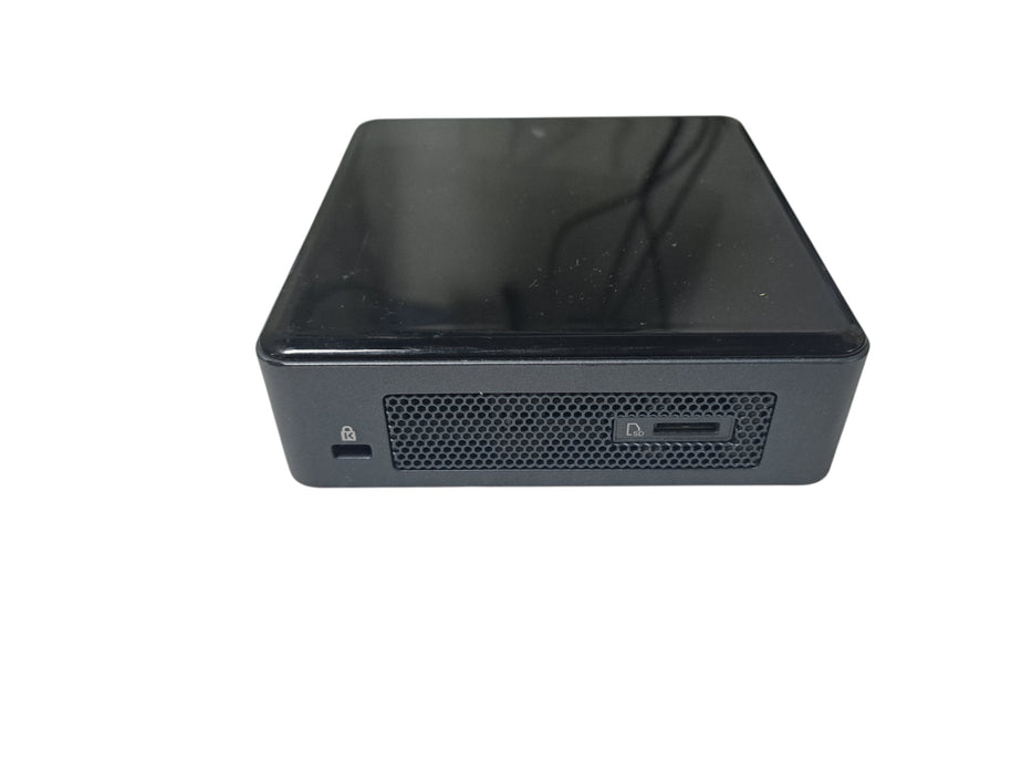 Intel NUC8BEK BOXNUC8i3BEK1 - Core i3-8109U 8GB RAM 256GB NVMe SSD Mini PC