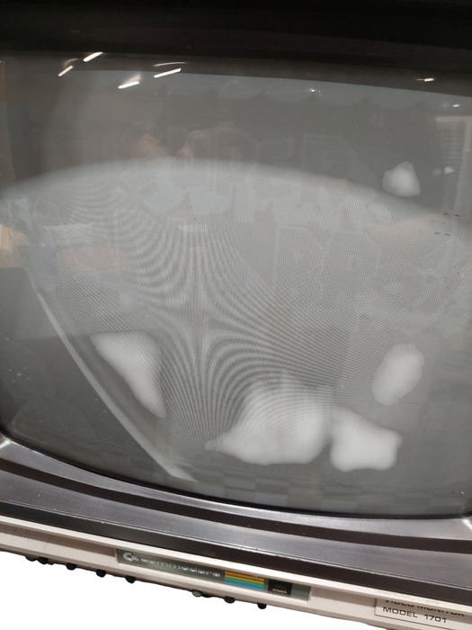 Commodore Color Video CRT Monitor Model: 1701  Apr.1983