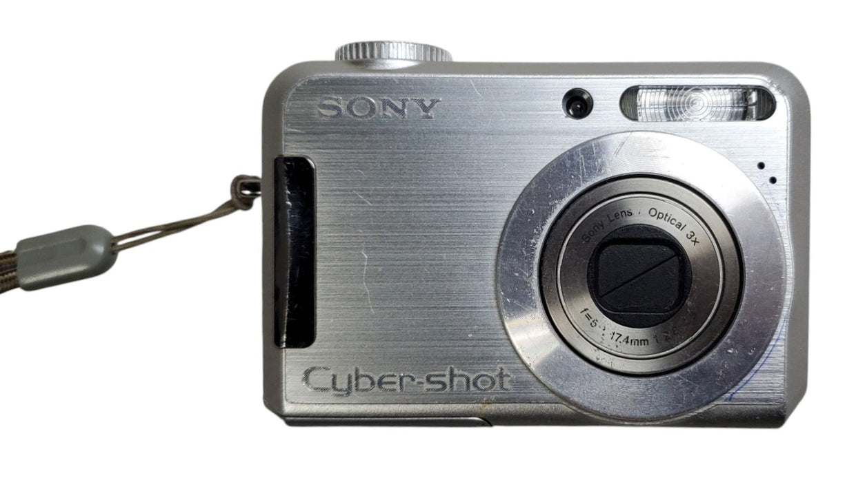 Sony Cyber-shot DSC-S700 - 7.2MP Digital Camera