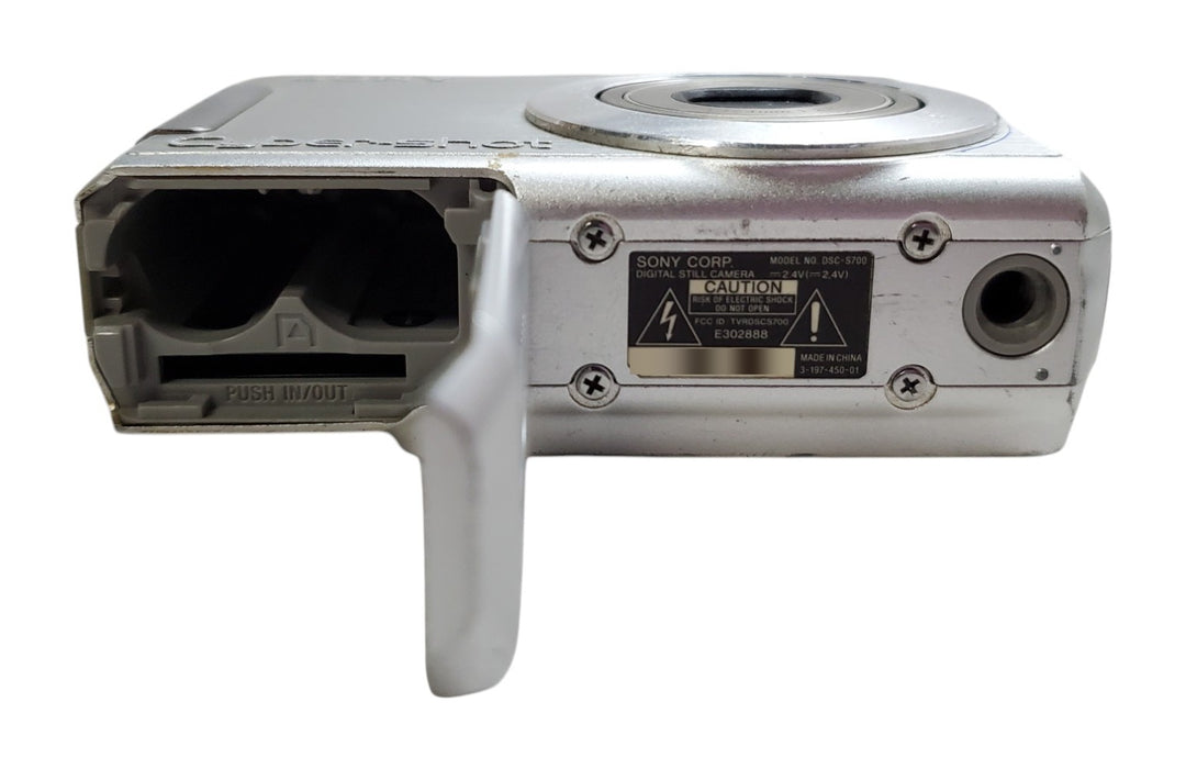 Sony Cyber-shot DSC-S700 - 7.2MP Digital Camera