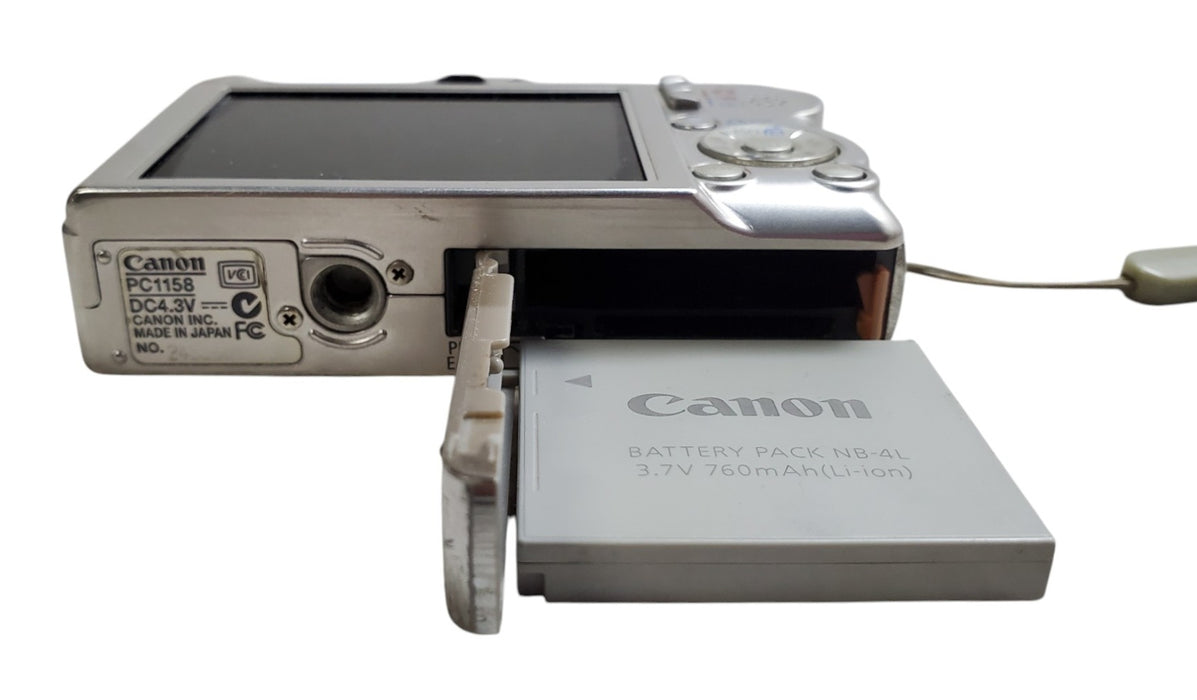Canon PowerShot SD450 Digital ELPH 5.0MP Digital Camera w/ Battery