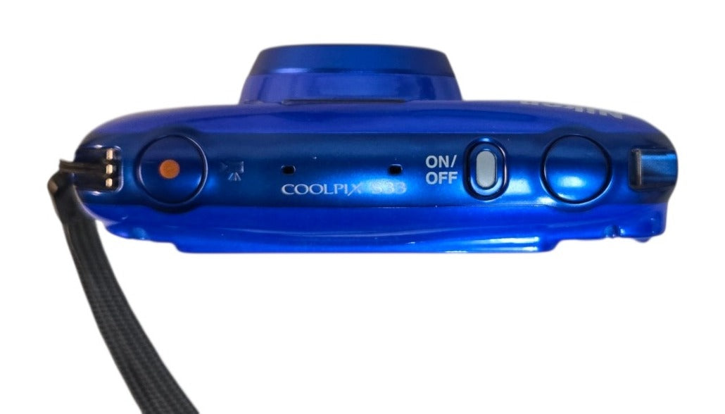 Nikon COOLPIX S33 13.2MP Waterproof Digital Camera Blue with EN-EL19 Battery