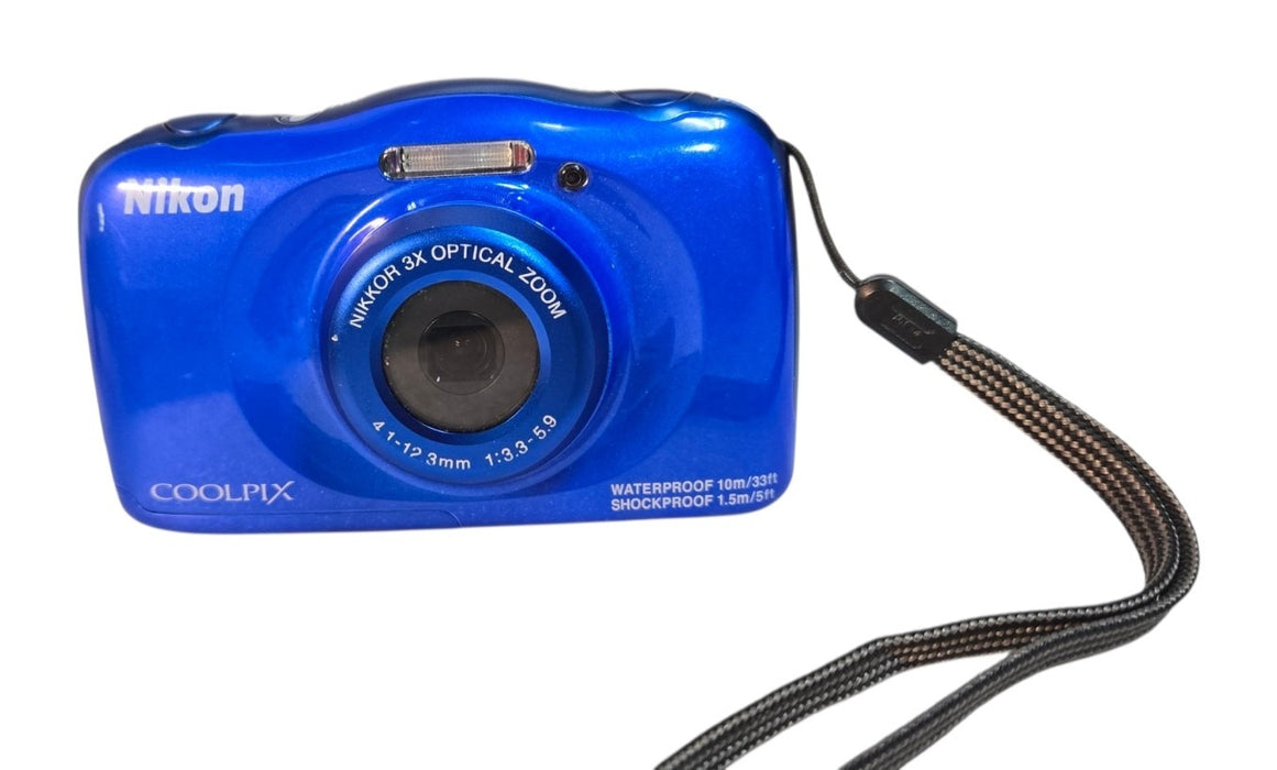Nikon COOLPIX S33 13.2MP Waterproof Digital Camera Blue with EN-EL19 Battery