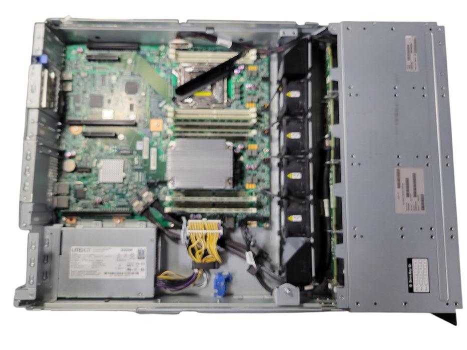 HPE ProLiant DL80 Gen9 4x LFF - Xeon E5-2609 v3 1.90GHz 32GB B140i 550W PSU