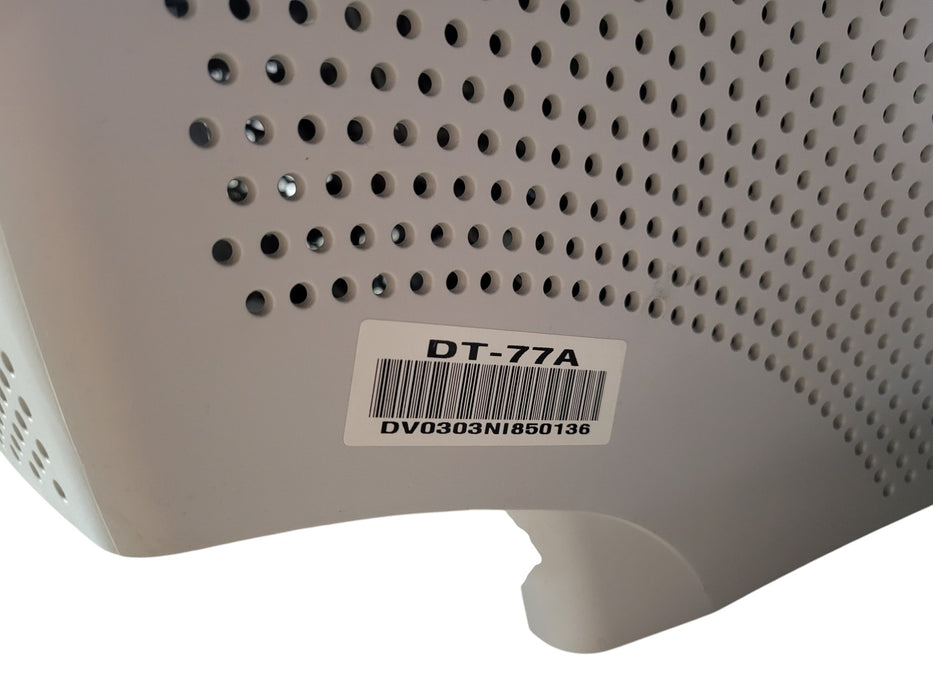Daytek DT-77A - 17-Inch CRT Digital Color Monitor 1280 x 1024 VGA