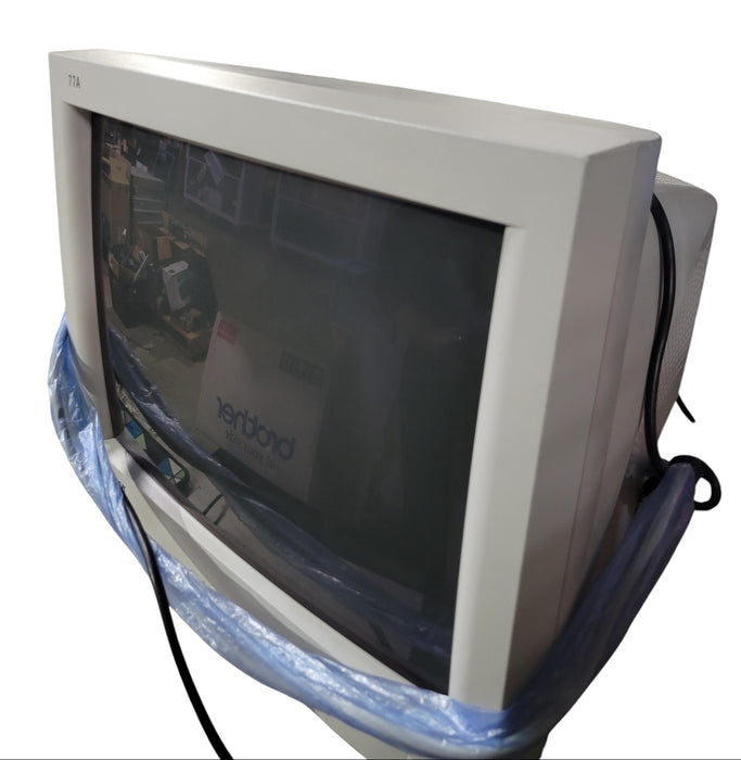 Daytek DT-77A - 17-Inch CRT Digital Color Monitor 1280 x 1024 VGA