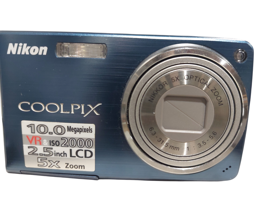 Nikon CoolPix 10.0 MP Digital Camera & MH-64 Battrery Charger Dock