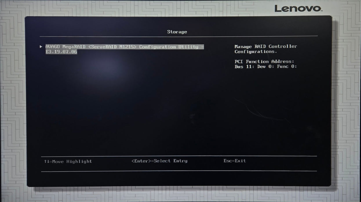 Lenovo System x3650 M5 - 2x Xeon E5-2620 v4 64GB RAM ServeRAID M1215 2x 900W PSU