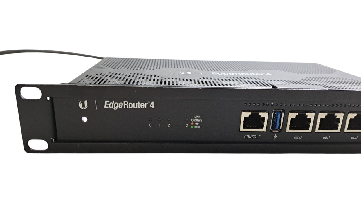 Ubiquiti EdgeRouter 4 ER-4 4-Port Gigabit Router with Rackmount Kit