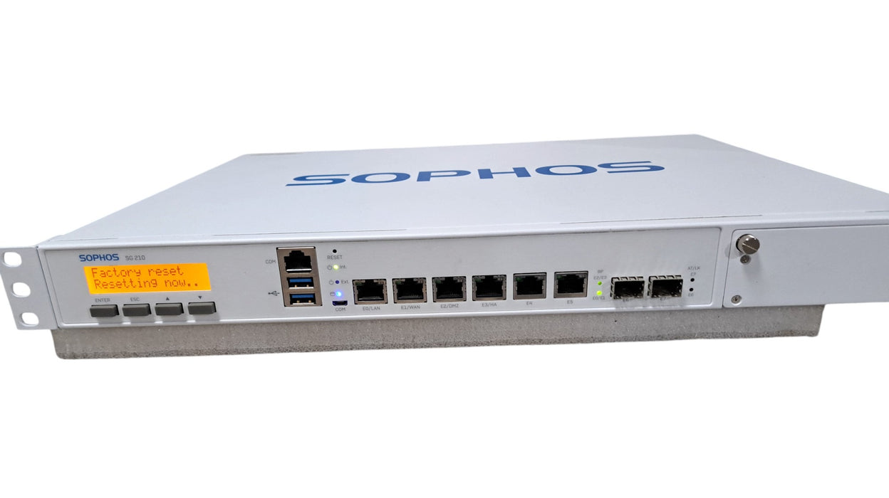 Sophos SG 210 Rev. 3 Security Appliance Firewall - 6x GbE 2x SFP 1U
