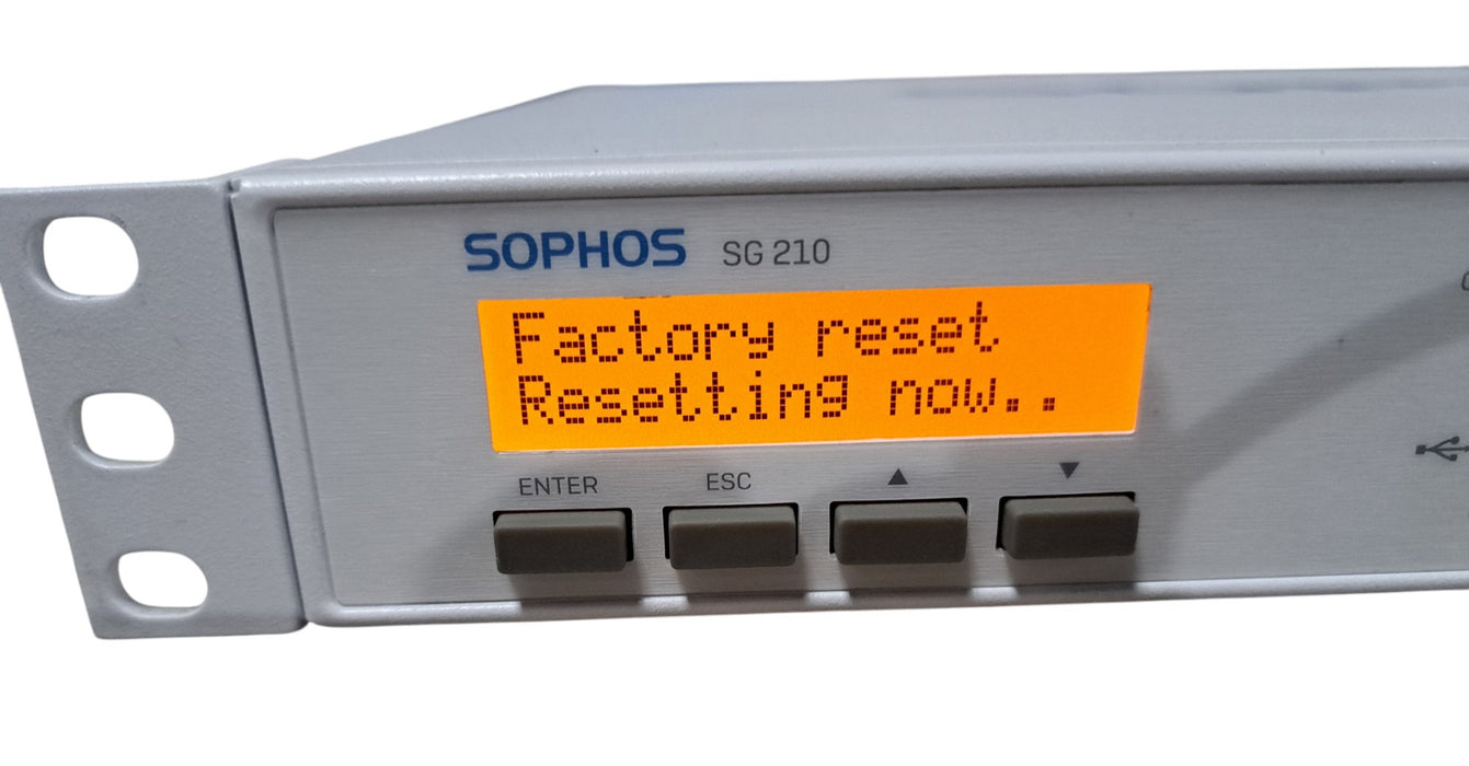 Sophos SG 210 Rev. 3 Security Appliance Firewall - 6x GbE 2x SFP 1U