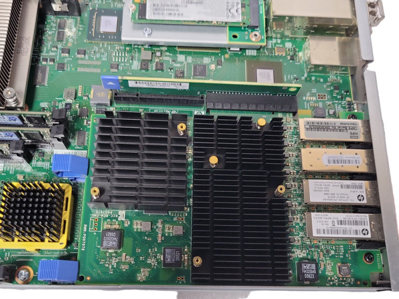 HP K2Q35-63001 A4 3PAR Controller Node Storeserve 8200 w/ 16GB FC Modu  _