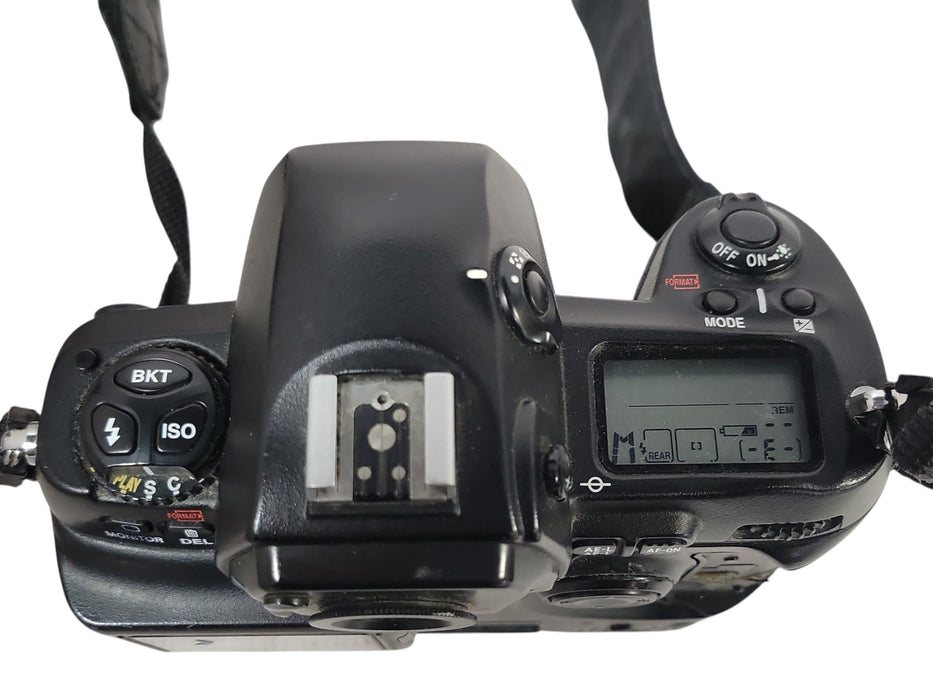 Nikon D1H DSLR Body w/ 18-35mm D Lens, SR-80DX Flash & Lowepro Backpack (READ)