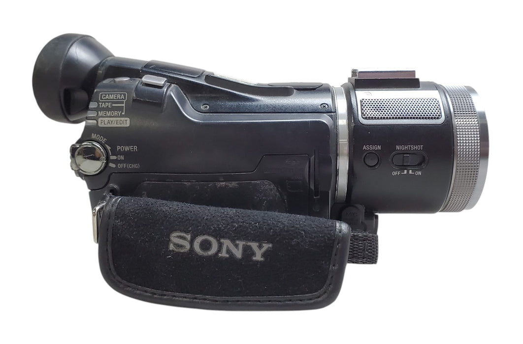 Sony HVR-A1U HDV 1080i DVCAM Digital Camcorder (READ)