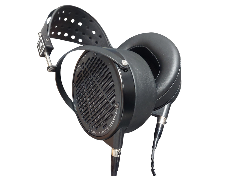 Audeze LCD-X Professional Grade Studio Headset Full Package Hard Case Lockable