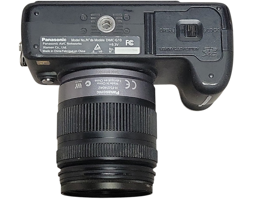 Panasonic Lumix DMC-G10 - 14-42mm f/3.5-5.6 Lens Micro Four Thirds, No SD (READ)