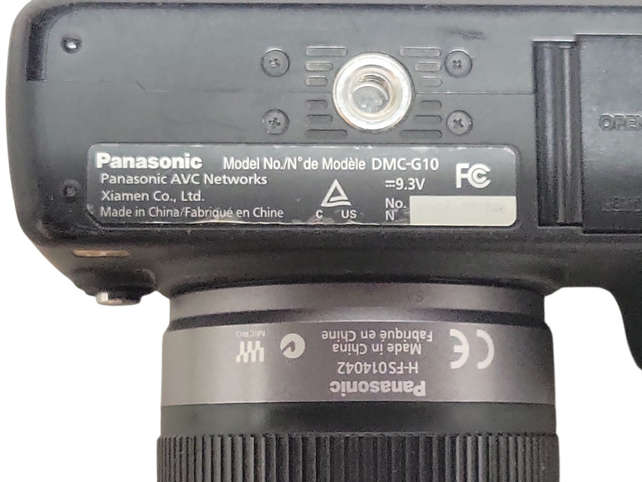 Panasonic Lumix DMC-G10 - 14-42mm f/3.5-5.6 Lens Micro Four Thirds, No SD (READ)