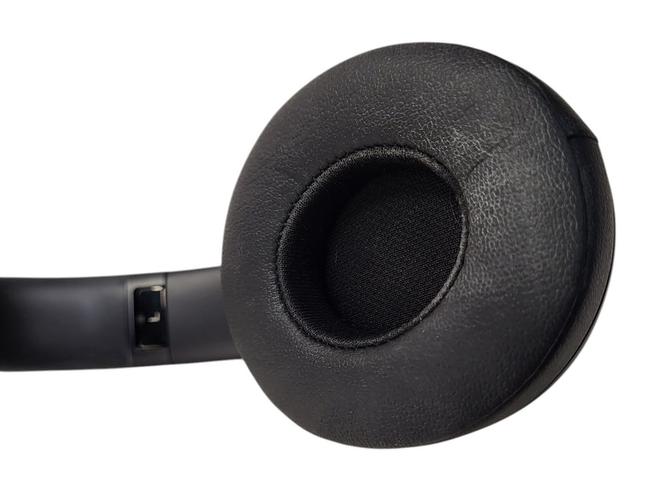 Beats Solo3 Wireless On-Ear Headphones - Matte Black with Case & Cables