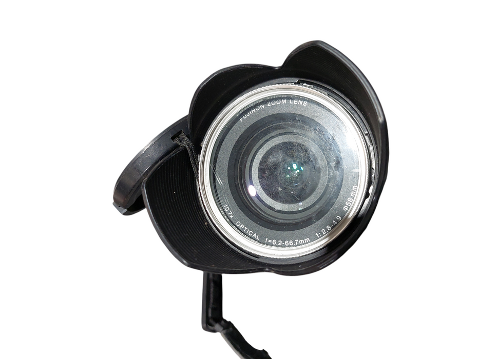 FijiFilm FinePix S9000 Digital Camera 9.0MP