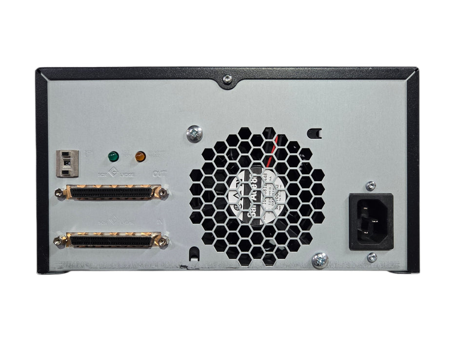 HP StorageWorks Ultrium 1840 - LTO-4 External SCSI Tape Drive EH854A
