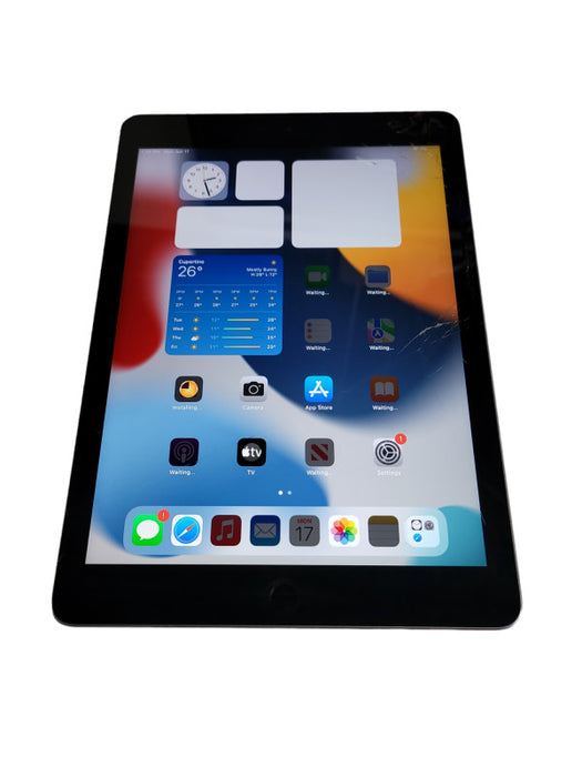 Apple iPad 6th Gen 32GB (A1893) - READ Î