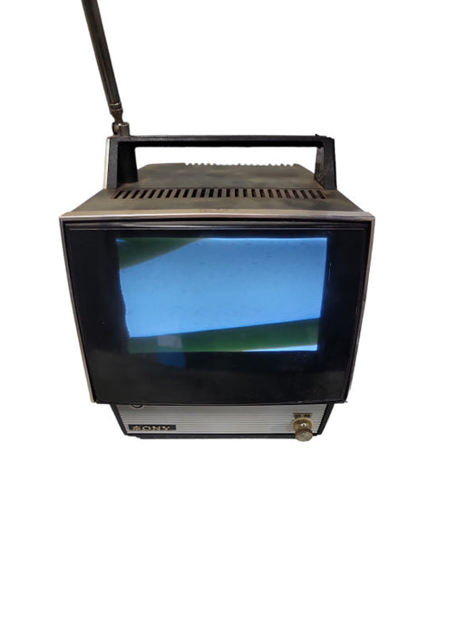 Vintage Portable Sony Solid State TV model 7-75W  7 Inch 1975  Tested