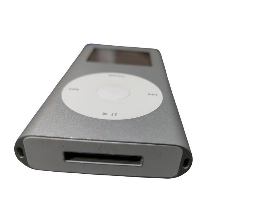 Apple Ipod Mini Silver White Model: A1051 — retail.era