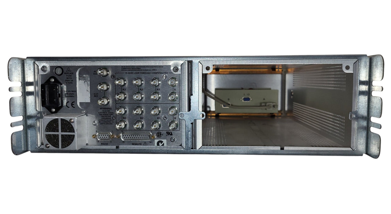 Tektronix 1750A - NTSC Waveform / Vector Monitor in Dual Rackmount Frame