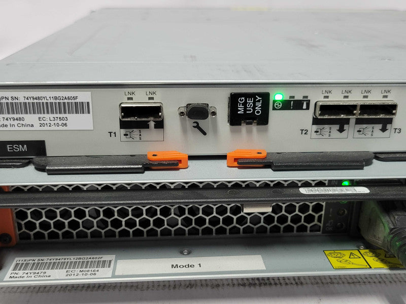 IBM FC5887 Storage Array 24x 2.5\\" SAS bays Enclosure, 2x Controller, 2x PSU _