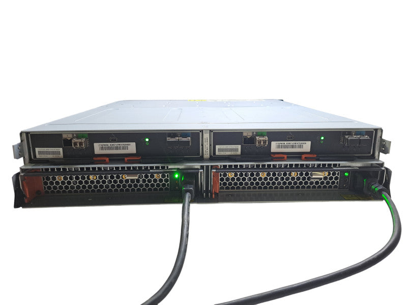 IBM System Storage DS8000 2107-D02 24x 2.5\\" SAS Bay, 2x FC Controller, 2x PSU