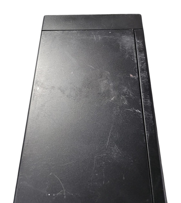 Lenovo ThinkStation P330 Tower - Xeon E-2224 3.4GHz 8GB RAM No HDD/SSD
