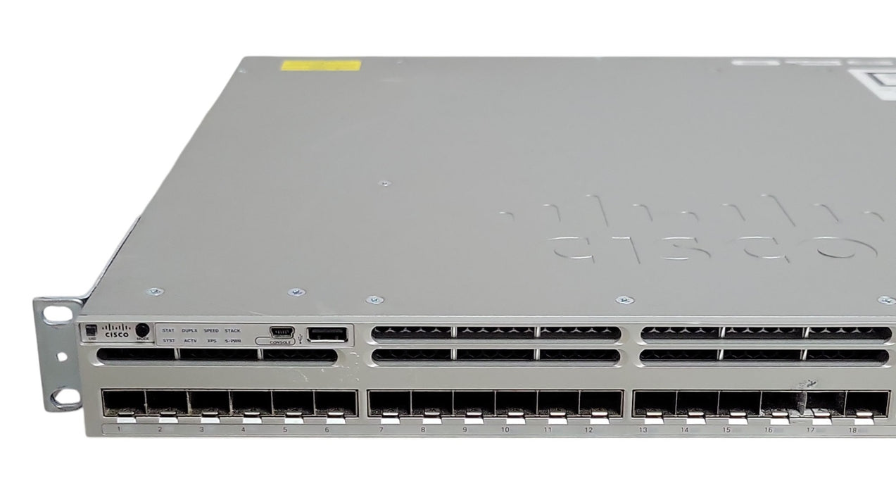 Cisco Catalyst WS-C3850-24XS-E - 24-Port 10G SFP+ Switch 2x 715W PSU
