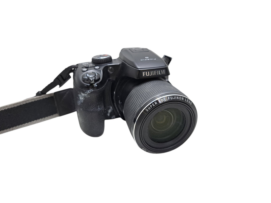 Fujifilm FinePix S8300 - 16MP 42x Optical Zoom Digital Camera