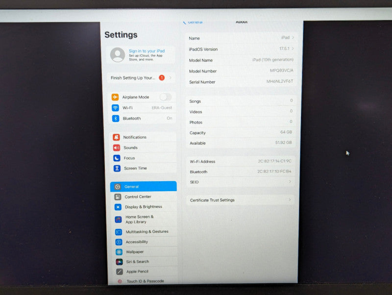 Apple iPad 10th Gen 64GB  10.9 inch UNLOCKED Please Read -