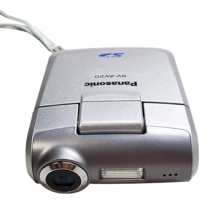 Panasonic SV-AV20 D-snap Digital Camera + Battery