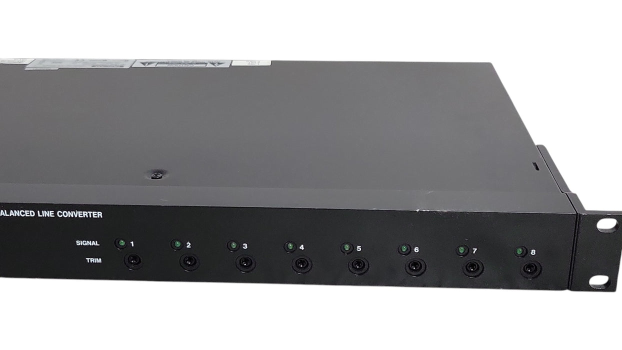 TASCAM LA-80 MKII - 8-Channel Unbalanced to Balanced Line Converter (READ)
