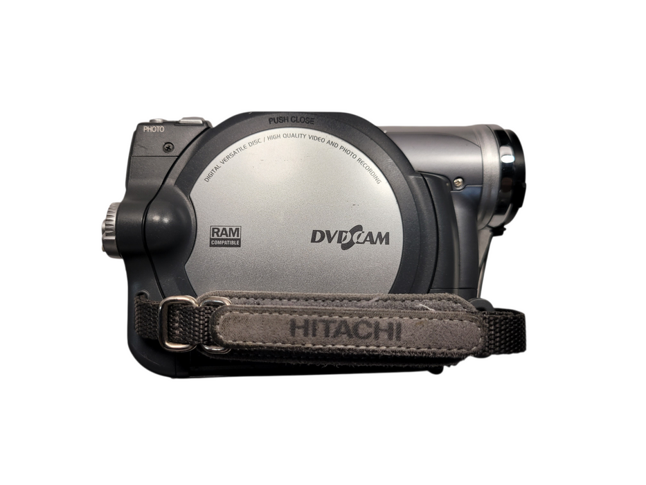 Hitachi DZ-MV730A DVD CAM w/ charger, MiniDVD