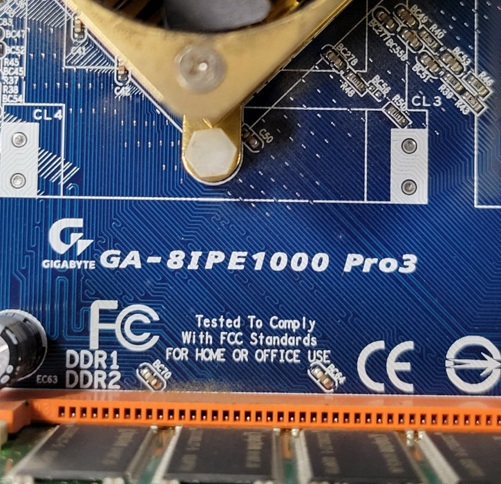 Gigabyte GA-8IPE1000 Pro3 Motherboard w/ Pentium 4 2.80GHz & 1GB RAM I/O Shield
